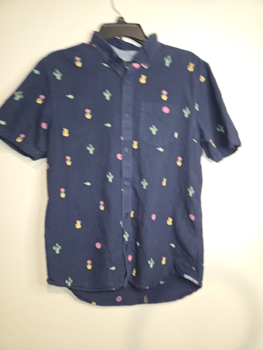 Vans Navy Short-Sleeve Button-Up with Cactus & Pineapple Print Y2K Men's M